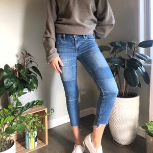 American Eagle light wash super stretch jeans